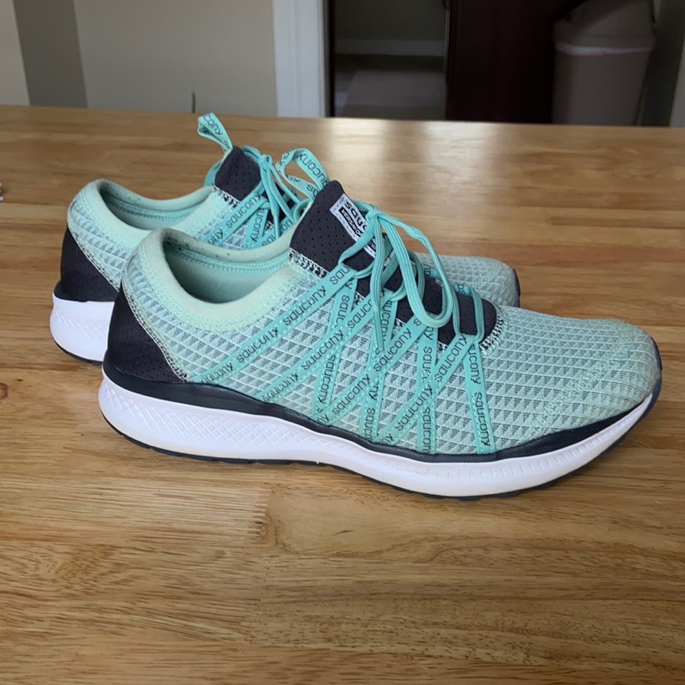 Saucony Versa Foam Sway running shoes